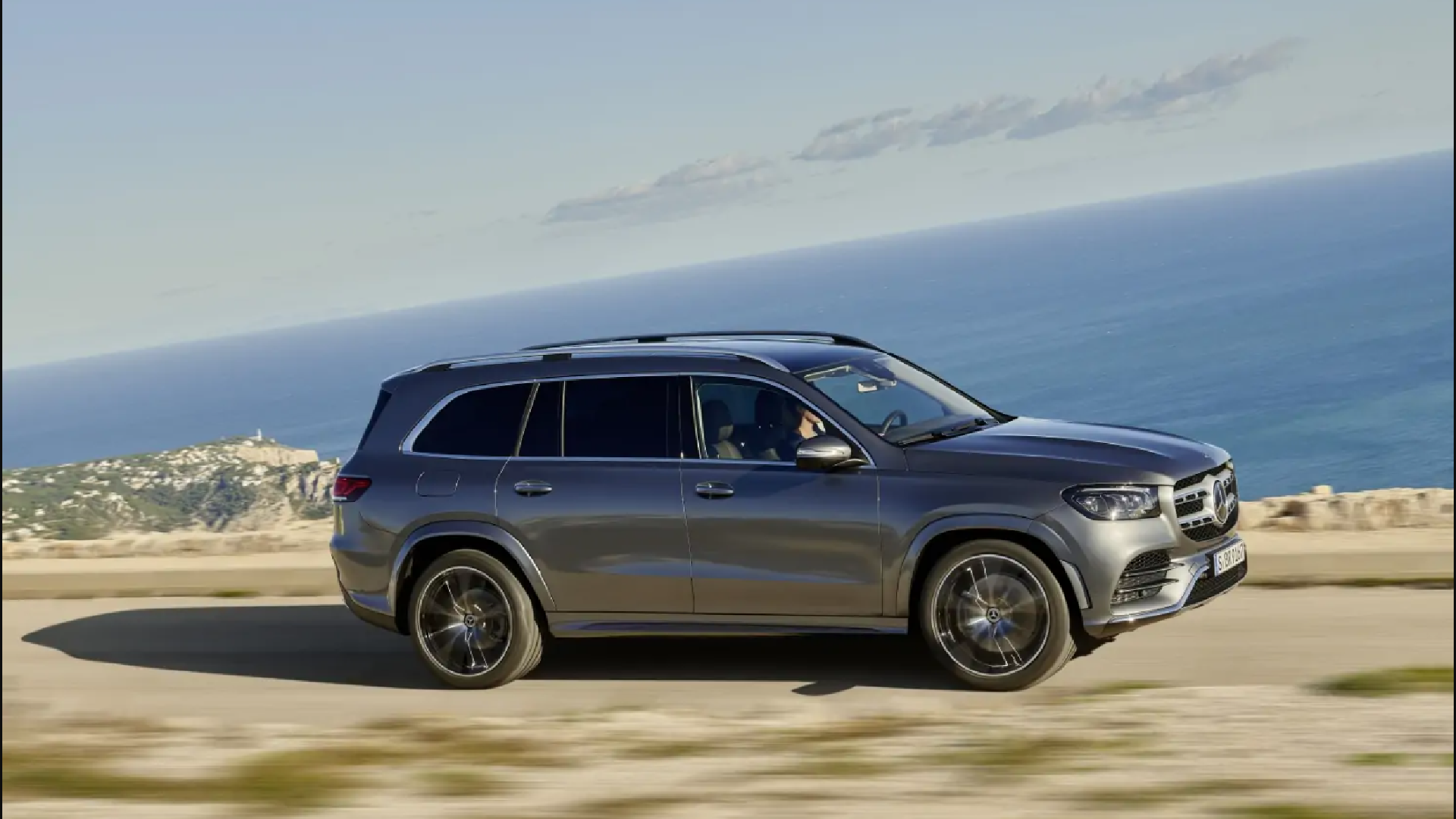 The S-Class of SUVs? 2025 Mercedes GLS facelift driving REVIEW